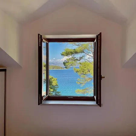 @hvar Island Seaside Villa
