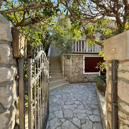 @hvar Island Seaside Villa Jelsa (Hvar)