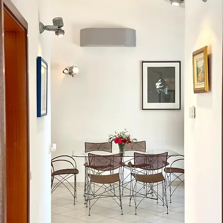 Dinka Seaside - Hvar Island *