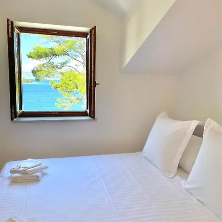 @hvar Island Seaside Елса