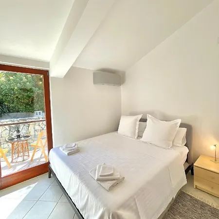 @hvar Island Seaside Villa Jelsa (Hvar)