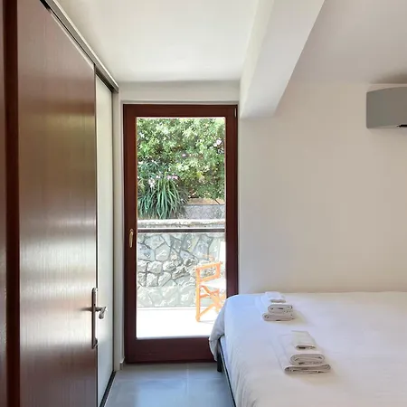 Dinka Seaside - Hvar Island Jelsa (Hvar)