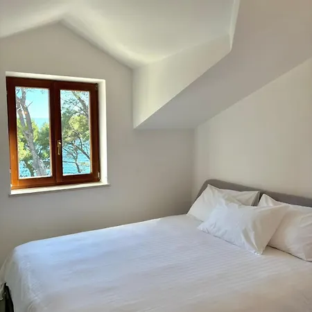 Dinka Seaside - Hvar Island Villa Jelsa (Hvar)