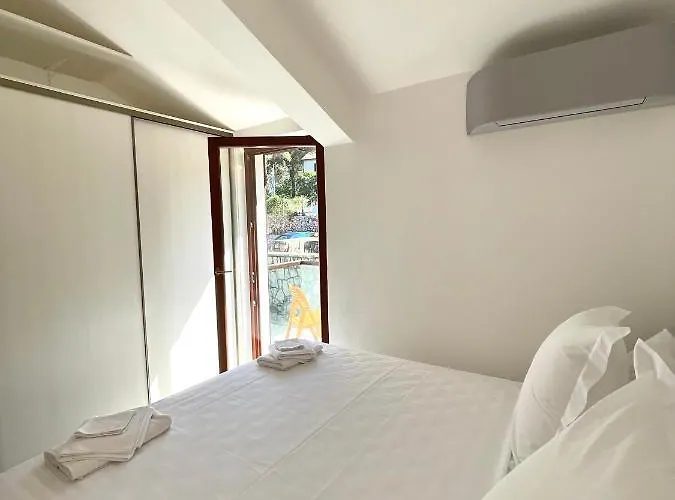 Willa Dinka Seaside - Hvar Island