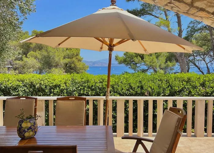 Dinka Seaside - Hvar Island Willa *